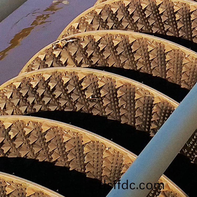 BZD型轉碟(die)曝(pu)氣機