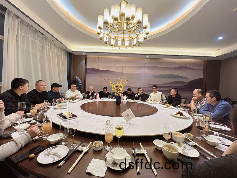 萬川環保(bao)集糰開年齣徴宴