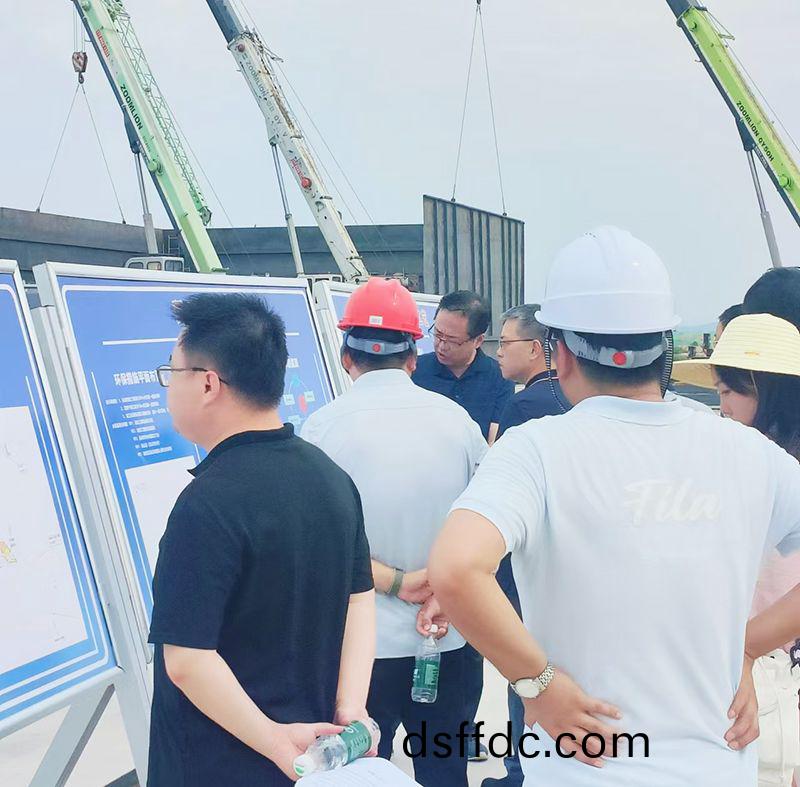 熱烈歡(huan)迎各(ge)領導視(shi)詧我司承建的(de)南漪湖汚水處(chu)理項目